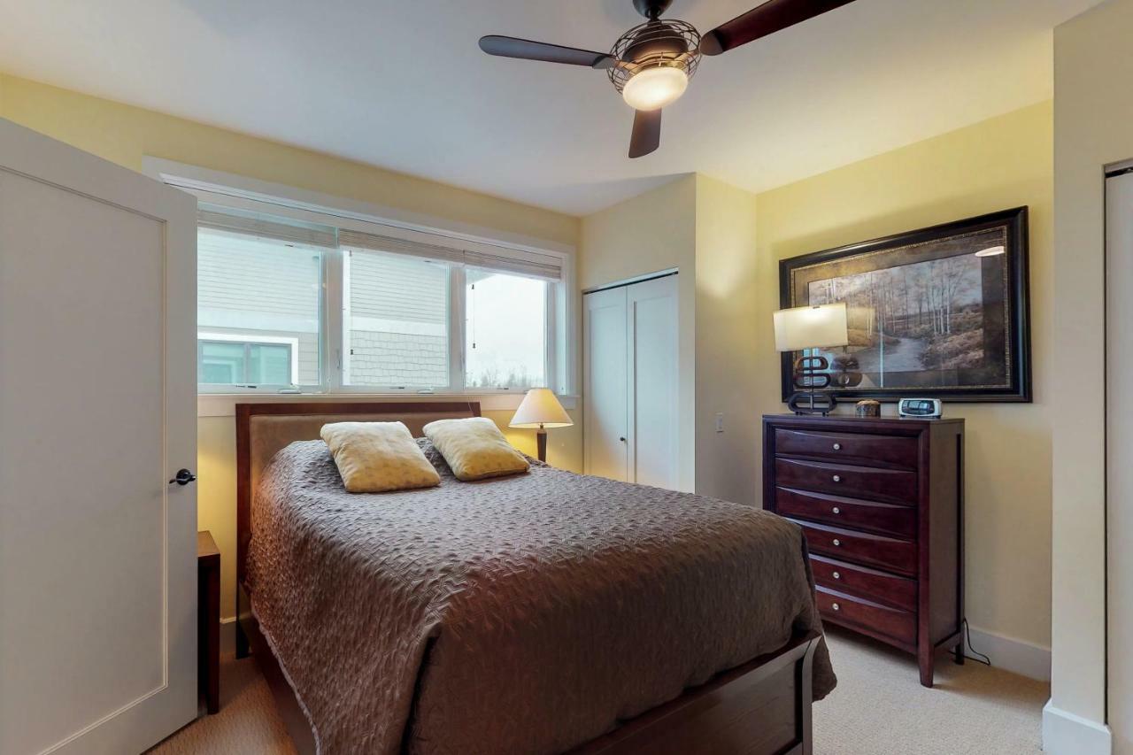 Seasons 331 - Penthouse Apartment Sandpoint Luaran gambar
