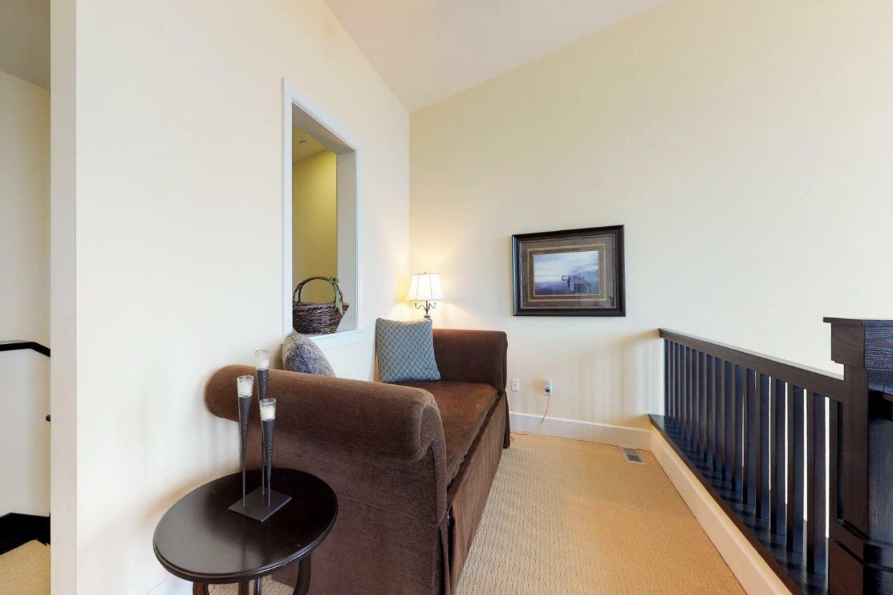 Seasons 331 - Penthouse Apartment Sandpoint Luaran gambar